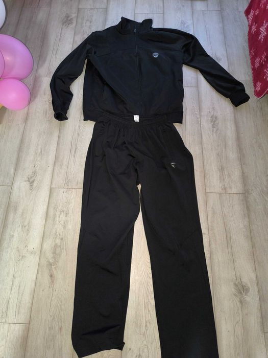 Спортен екип Armstar