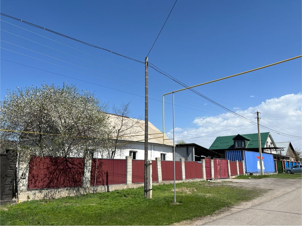 Продается дом 5 комнат