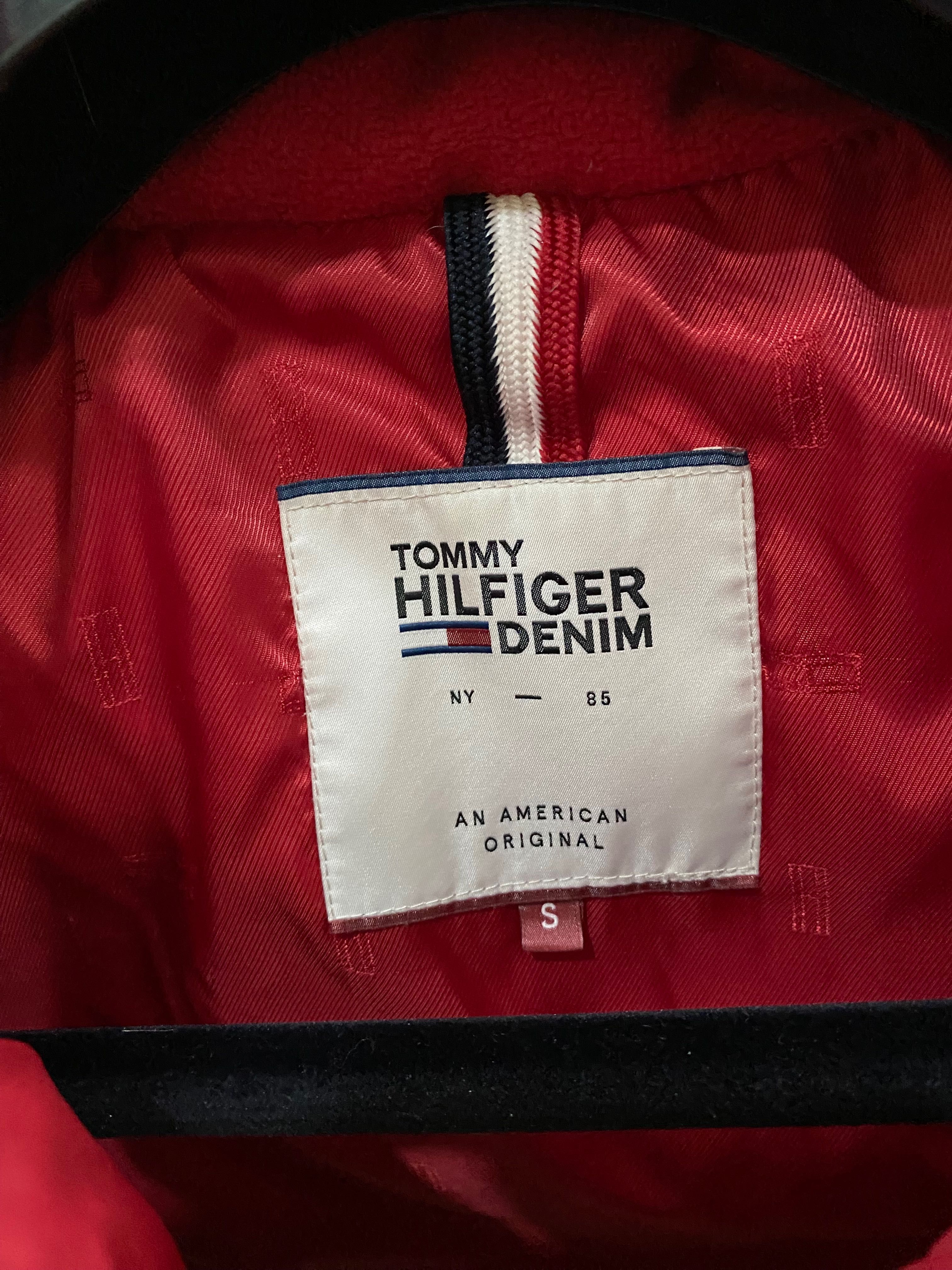 Зимно яке Tommy Hilfiger