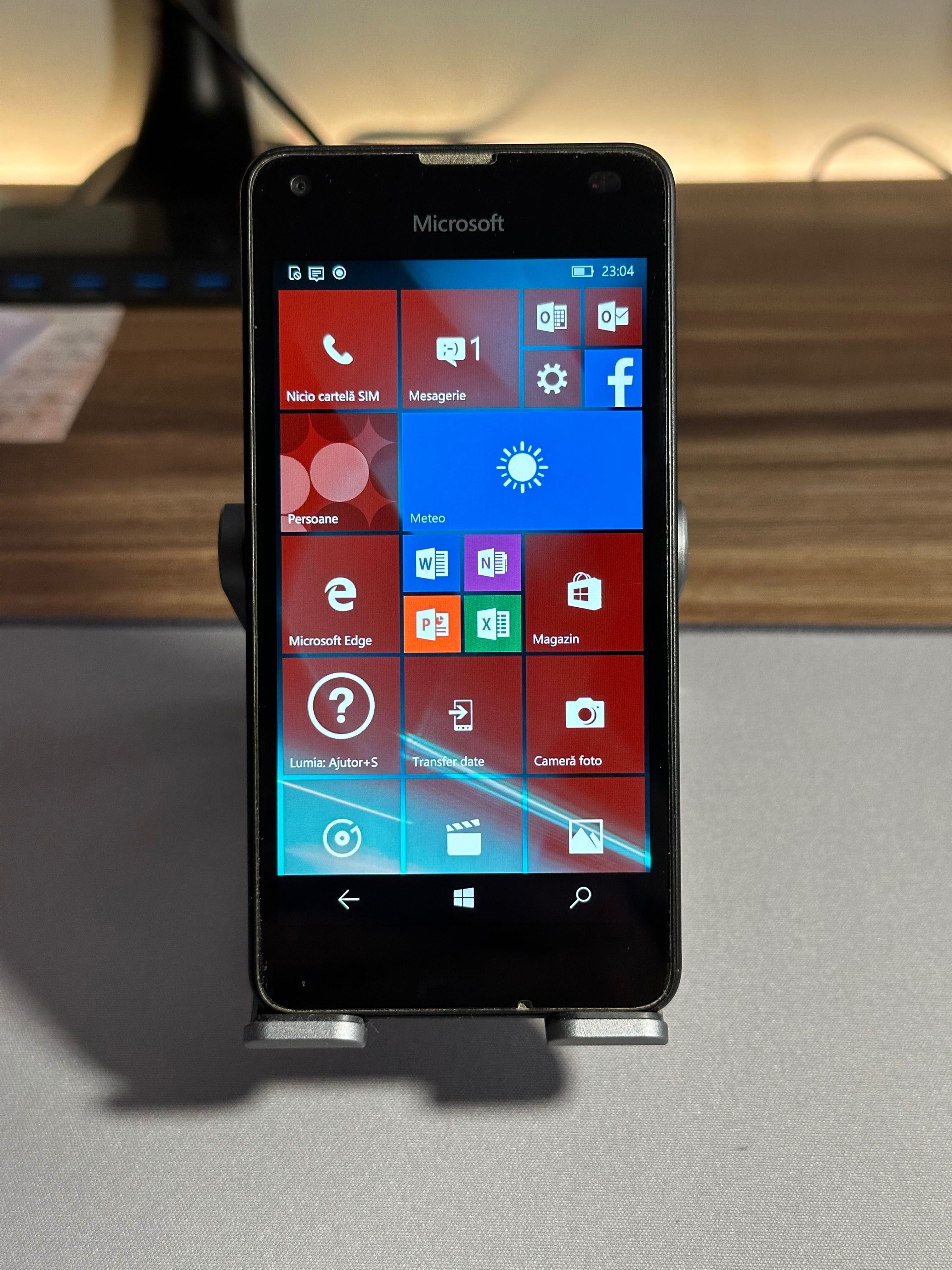 Microsoft Lumia 550