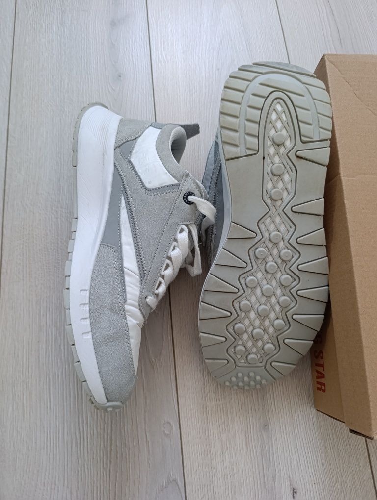 Adidași Big Star