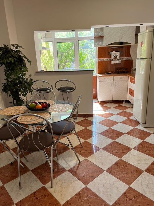 Apartament de inchiriat 2 camere,frumos si spatios