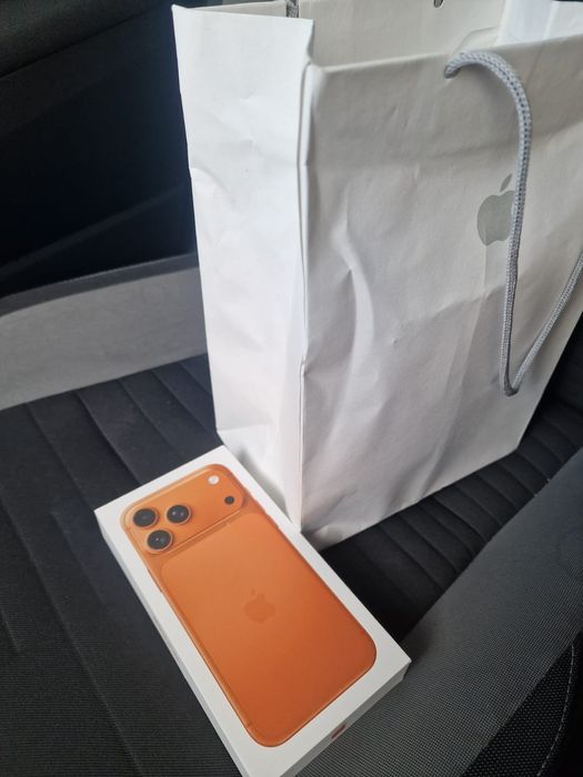 IPHONE 17 PRO MAX 256GB Sigilat , Blue și Portocaliu ! Accept schimb