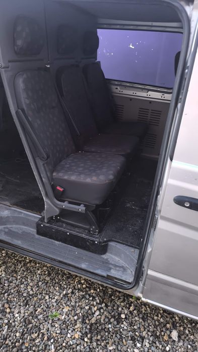 Vând Mercedes Vito 2004 6locuri sau schimb cu schela metalica/popi