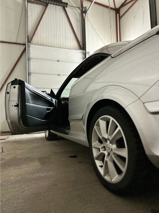 Opel Astra H TwinTop