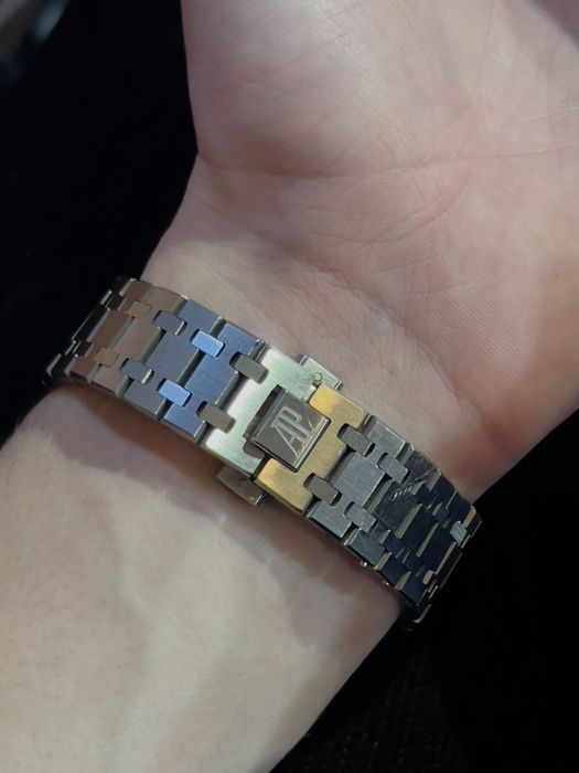 Часы Audemars Piguet  бу шикарное состояние
