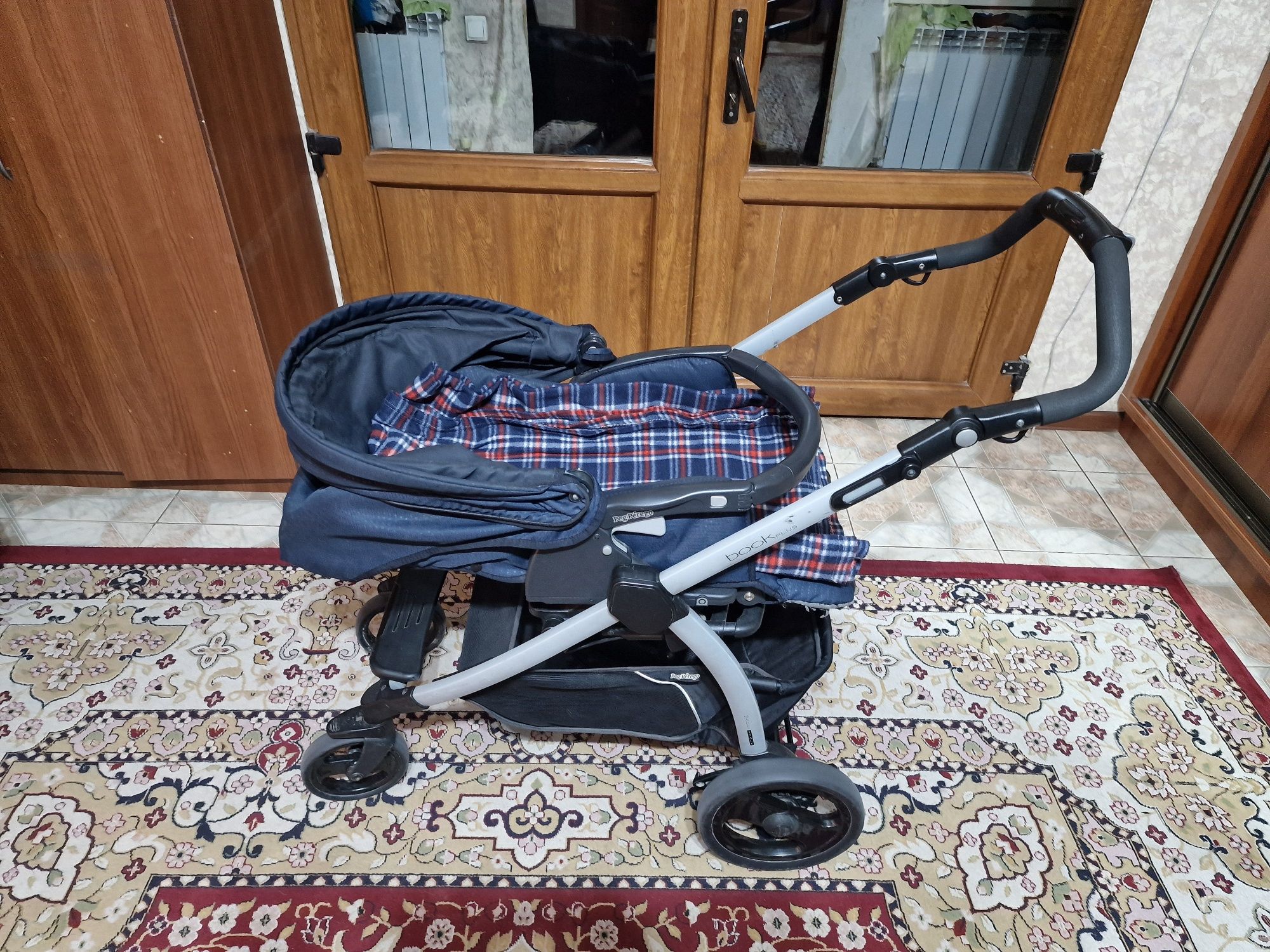 Продам брендовую коляску Peg Perego. Италия.