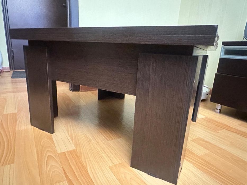 Стол журнальный стол обеденный стол раскладной стол праздничный