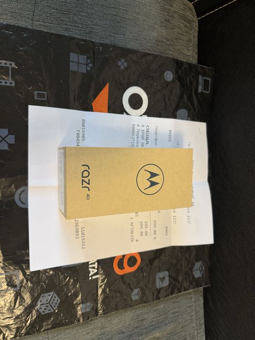 256GB Motorola Razr 40 Гаранция 2027 г.  Lilac