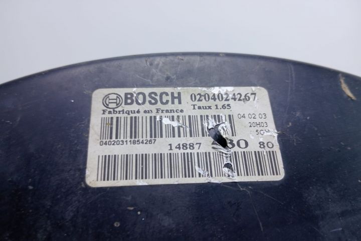 Tulumba servofrana Bosch 0204024267 Fiat Ulysse a 2-a generatie seria