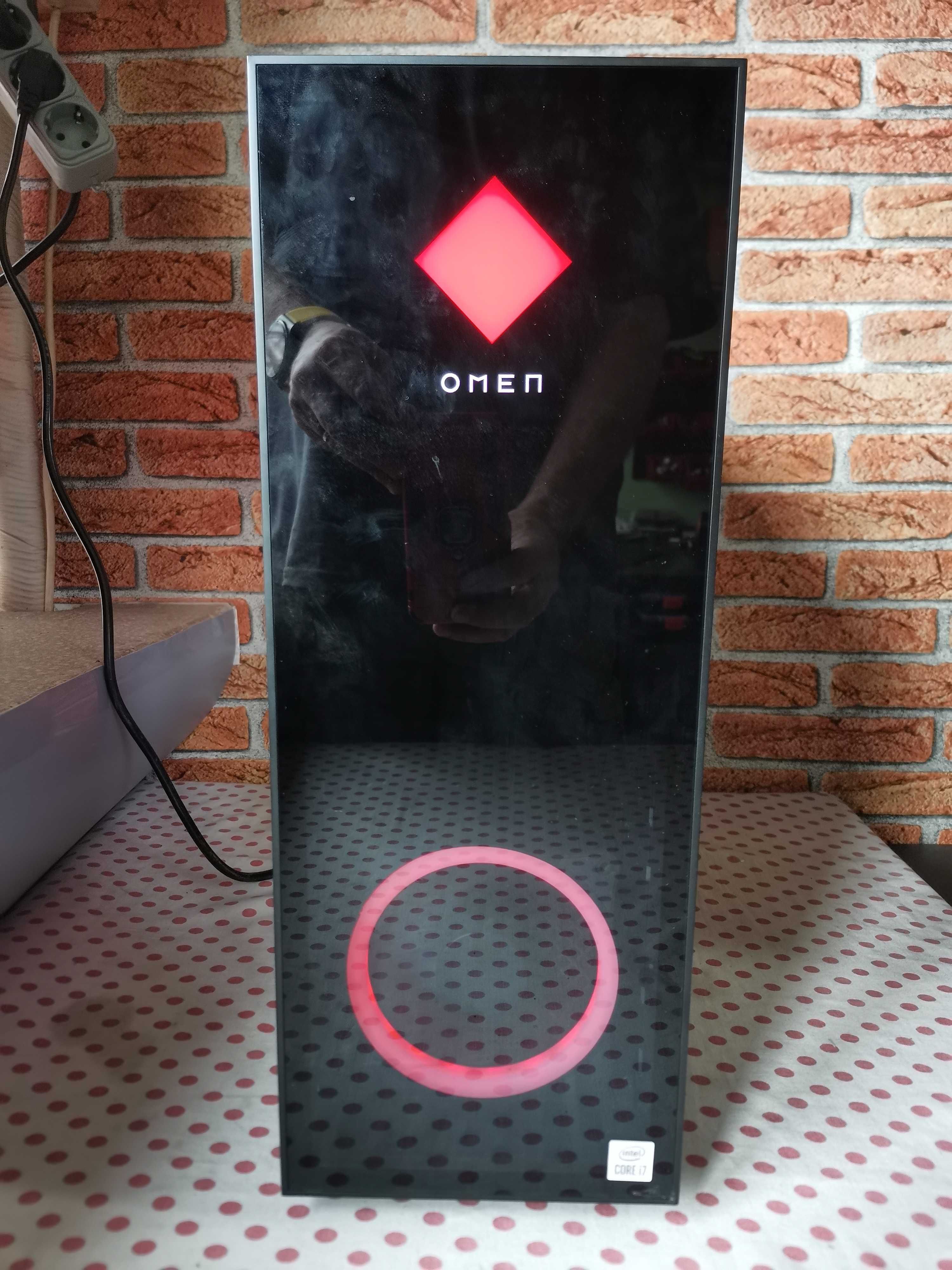 PC Gaming HP Omen 30L i7-10700KF, Z490, Watercooling, Wireless.