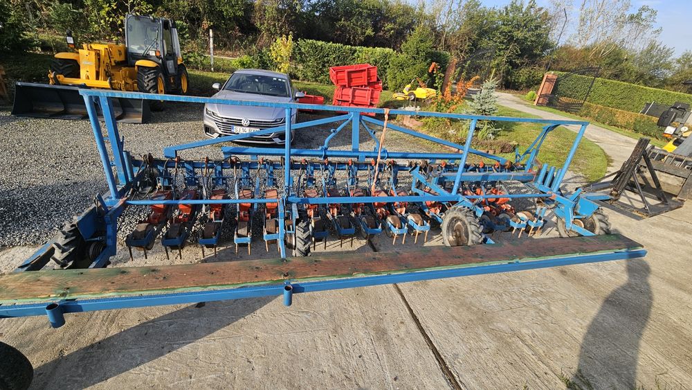 Semănătoare ceapa 15 randuri