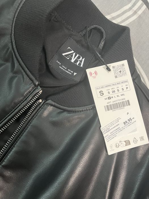 Черно кожено яке Zara