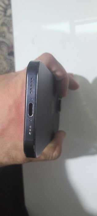 Iphone 15 pro 128 / 87 No sim qilingan
