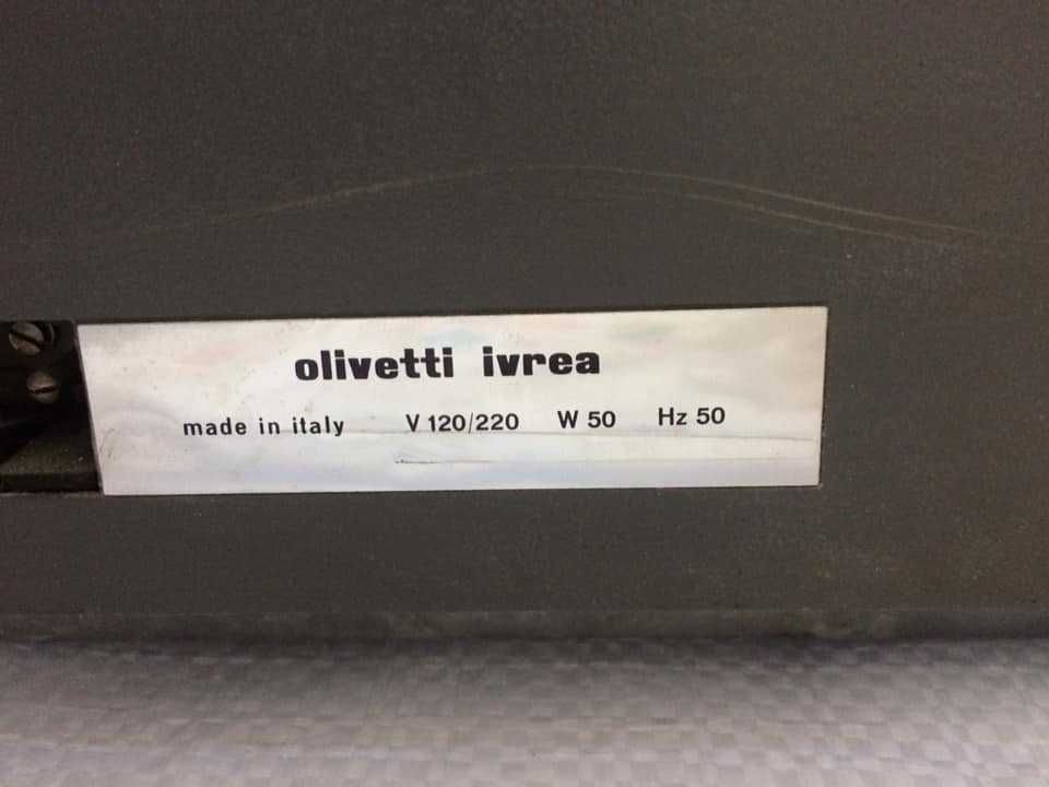 Masina de scris 1972 Olivetti Editor 4