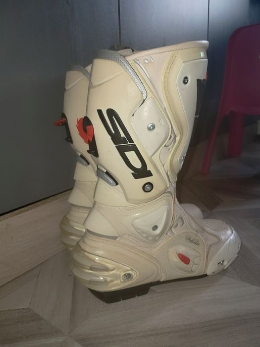 Cizme  moto mărimea 38