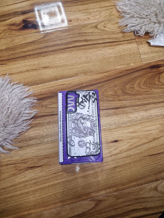 Кейс за SAMSUNG S22+ протектор чисто нов от MOBILFOX