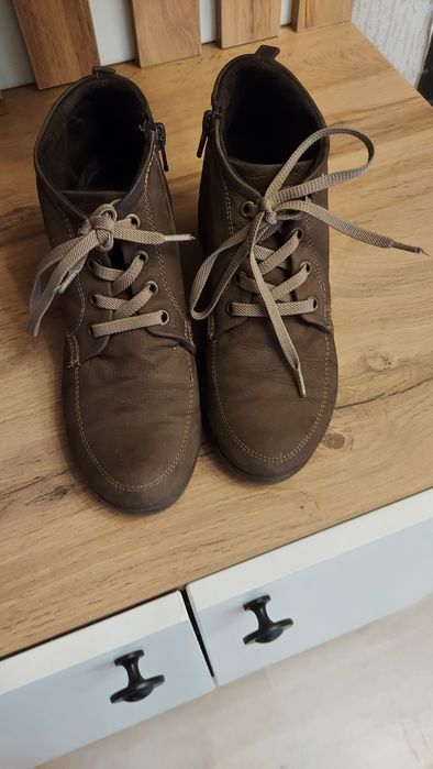 Женские осенние-весенние сапоги из нубука