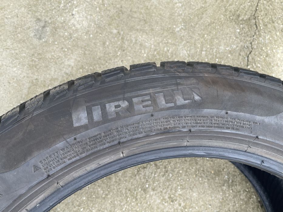 255/45/19 Pirelli Sottozero 3