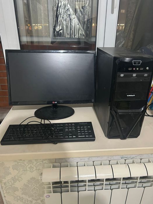 настольный компьютер CROWN