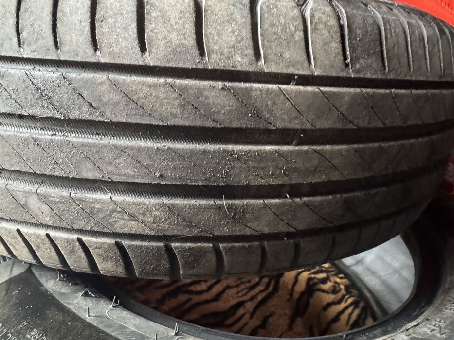 Vând set de 4 anvelope de vară Michelin Primacy 4 – 185/65 R15