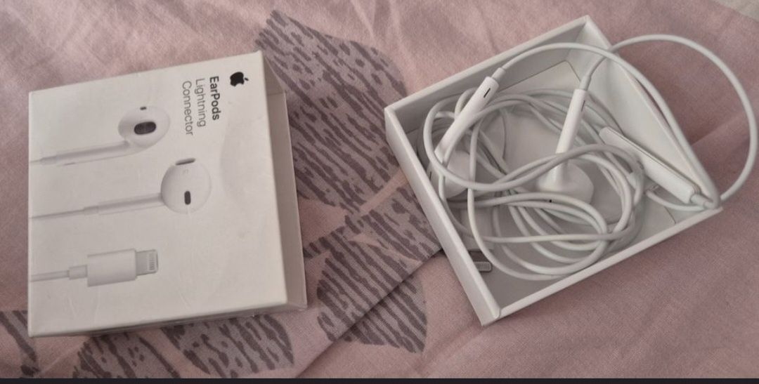 Слушалки с кабел за iPhone 10/11/12/13