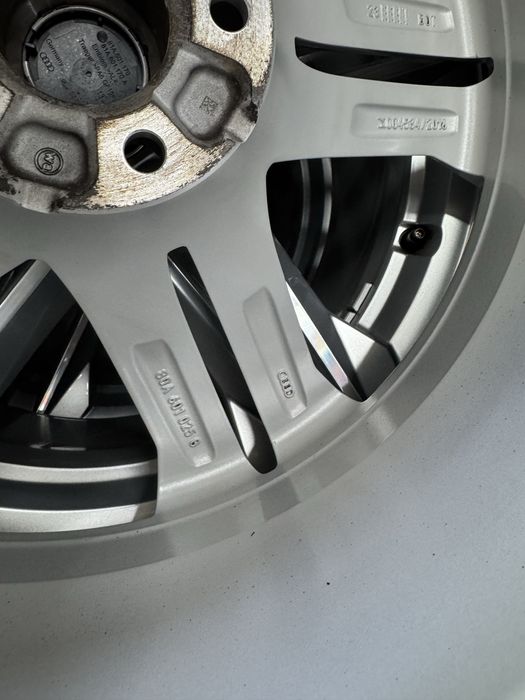 Jante Audi Q5 R19 Originale FY Continental de vara 80%