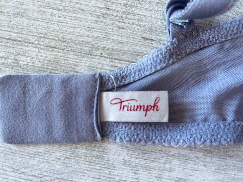 Сутиен TRIUMPH 80E