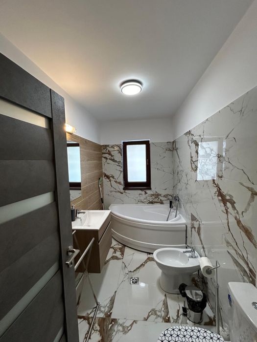 Apartament de inchiriat 2 camere central