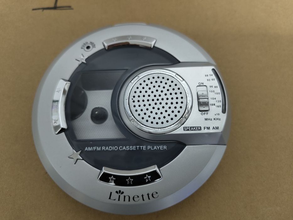 Radiocasetofon AM/FM Linette GBL-103 compact portabil