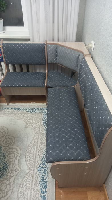 Продам кухонный уголок