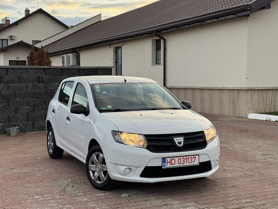 Vând Dacia Sandero 1.2 Benzină 75 CP 78.000 Km Euro 5 Unic Proprietar