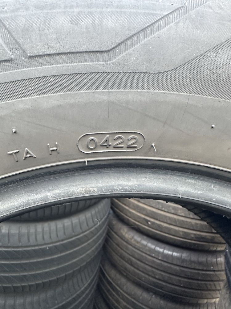 225/65/16с за бус Hankook dot22