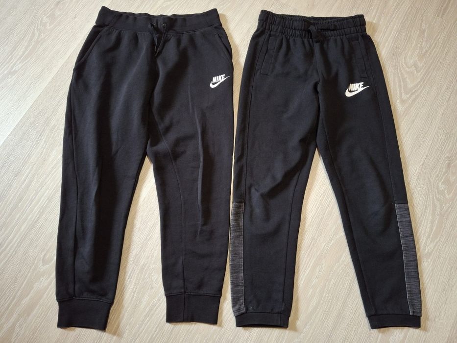 Pantaloni copii trening  Nike M/L