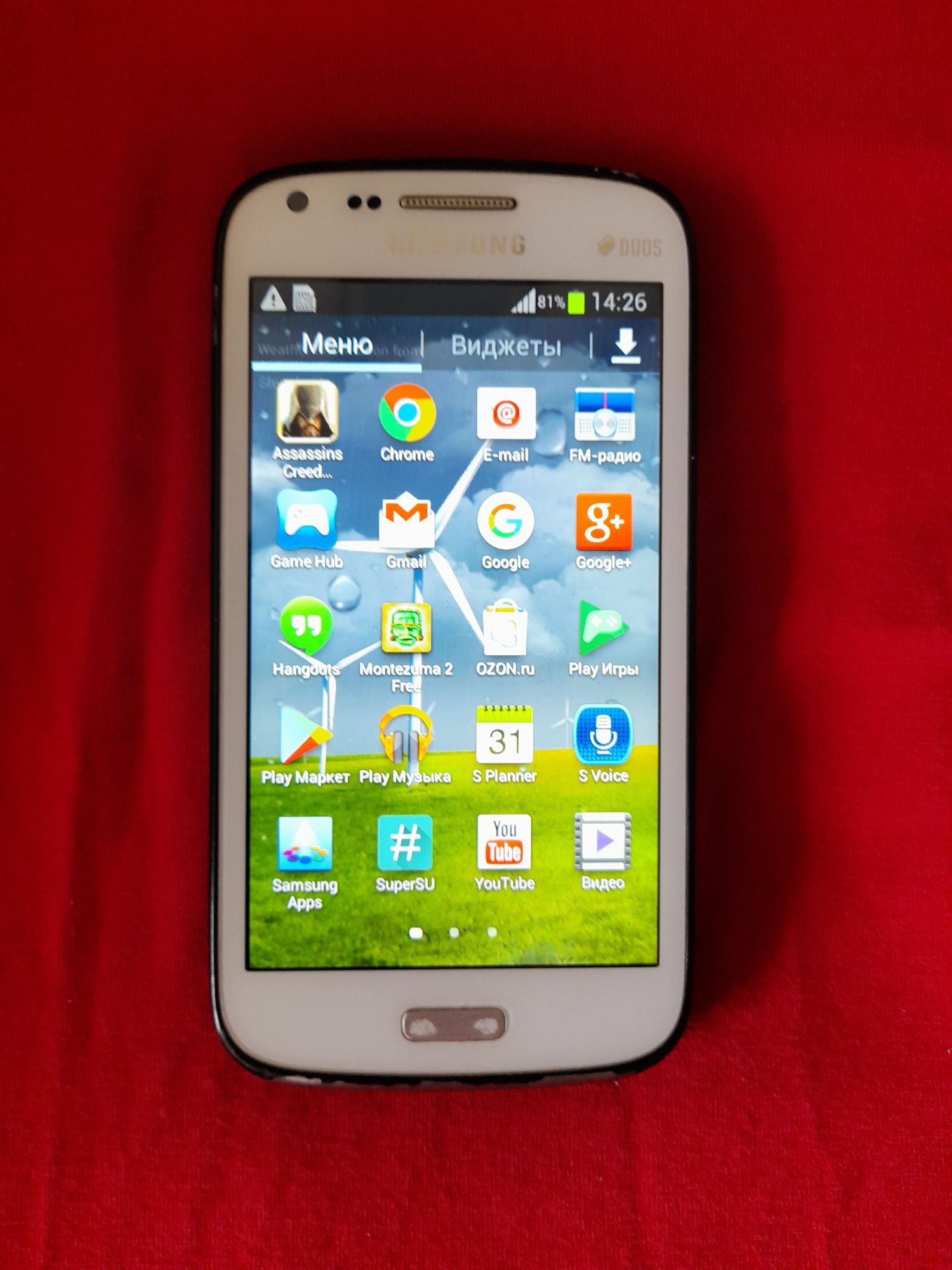 Срочно. Смартфон Samsung Galaxy Core,5/3 Мр,8Гб. Работает. 2013г