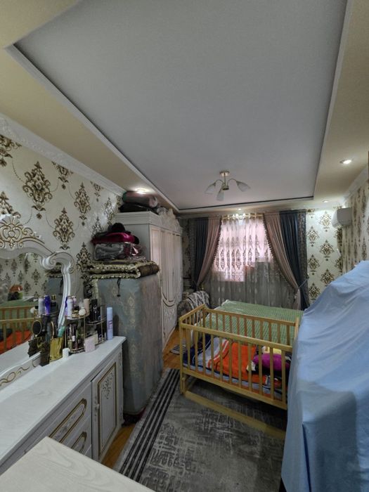 Yunusobod 14 kv 4 xona 1 etaj srocno