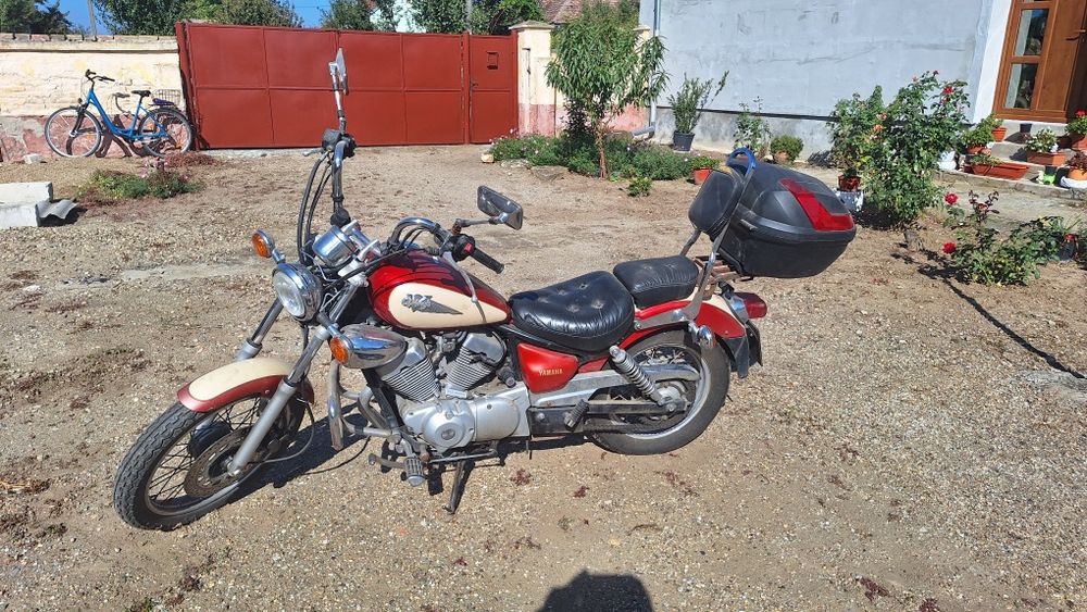 Motocicletă Yamaha XV 250