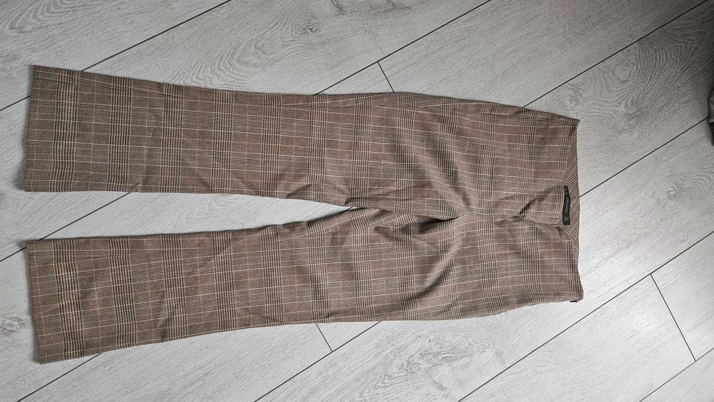 Pantaloni Zara, marime Xs