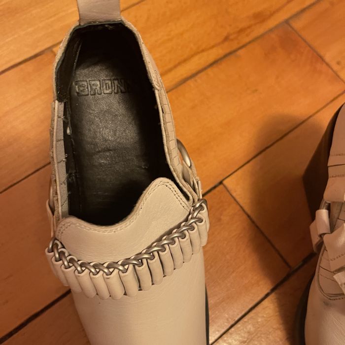 Vând botine  dama noi