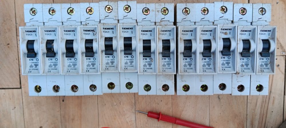 Siguranțe automate monopolare industriale Siemens 5SX2/5SX21 de 16A