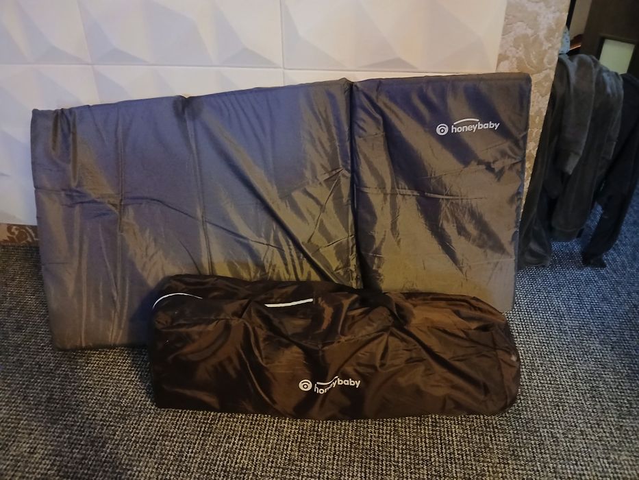 Pătuț bebeluș ca nou