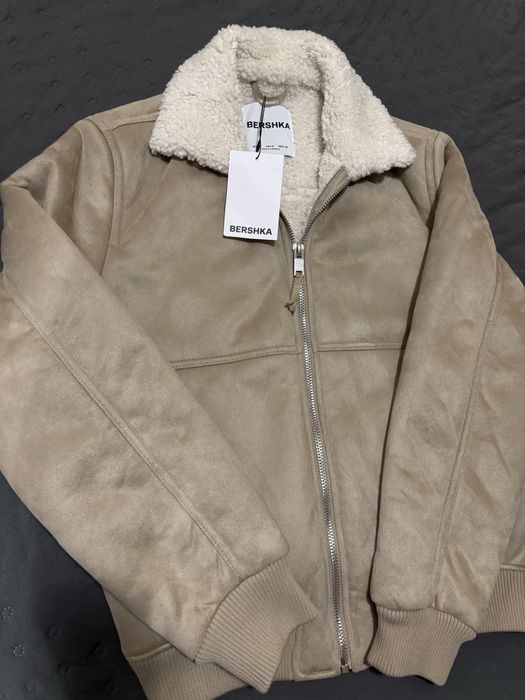 Ново мъжко яке Bershka с етикет. Размер S