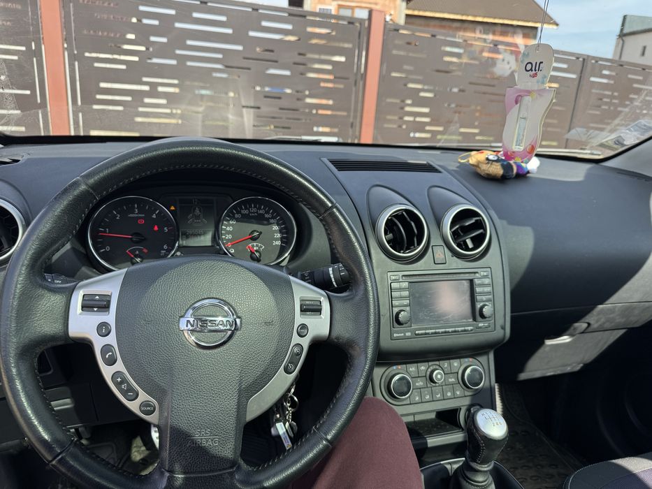 Vand Nissan Qasqhai 7 locuri