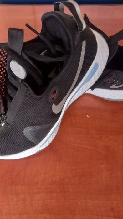 Ghete baschet Nike PG 4