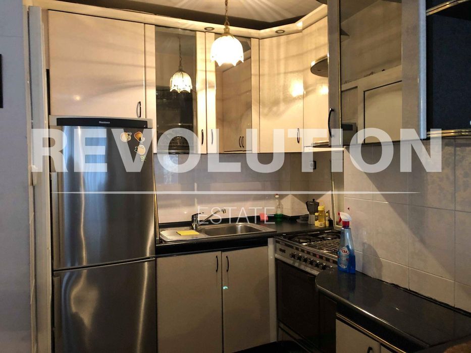 Дава се под наем Двустаен апартамент в Варна, Трошево - 65 кв.м за 375 € - Снимка #2