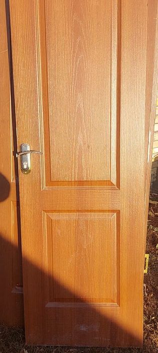 Двери межкомнатные бу