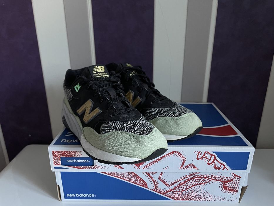 Adidasi New balance