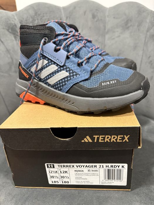 Детски зимни обуеки Adidas terrex
