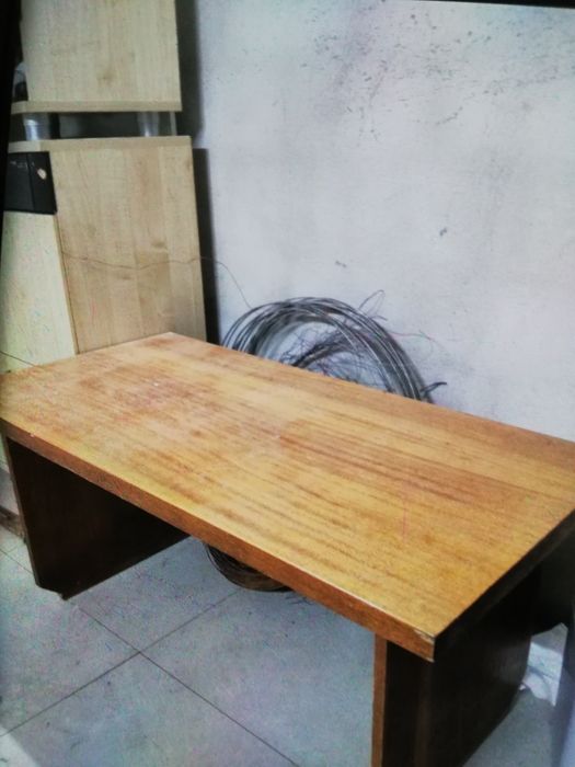 Журнальный стол для гостиной