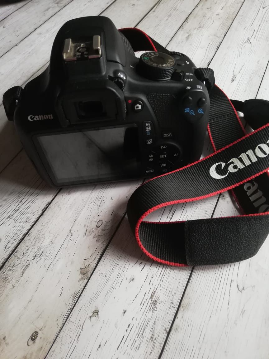 Продам фотоаппарат Canon